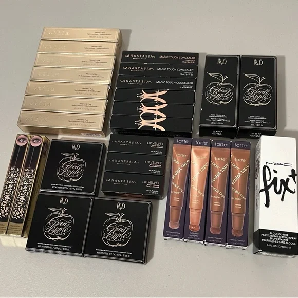 High End Makeup 12 FULL SIZE Products Mystery Bundle - Picture 3 of 8